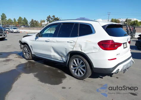 2018 BMW X3 xDrive30I z USA, uszkodzony, nr VIN 5UXTR9C58JLD68555